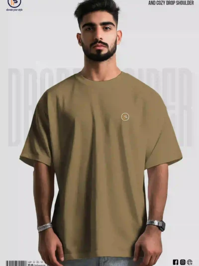 Faiha’s GravityFit Oversized Tee